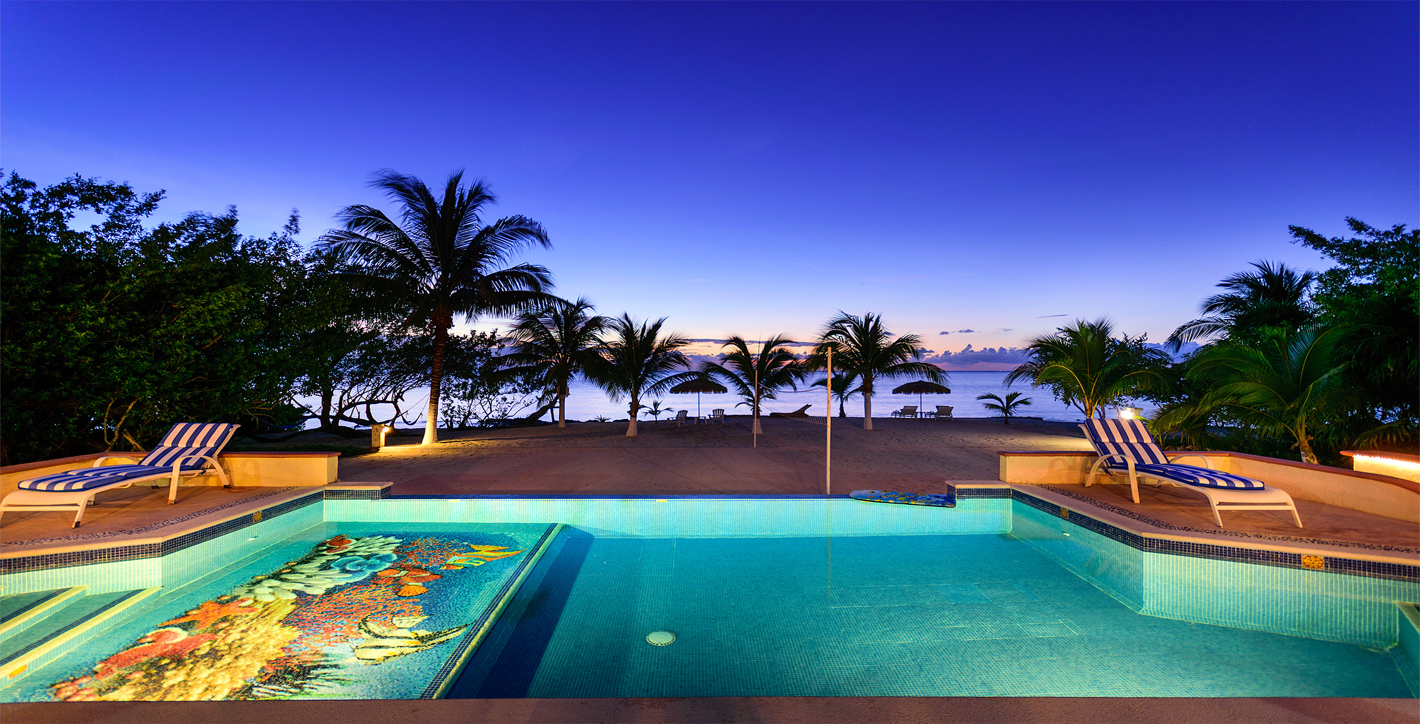Hasil gambar untuk Vacation Condo Rentals Vs Five Star Hotels