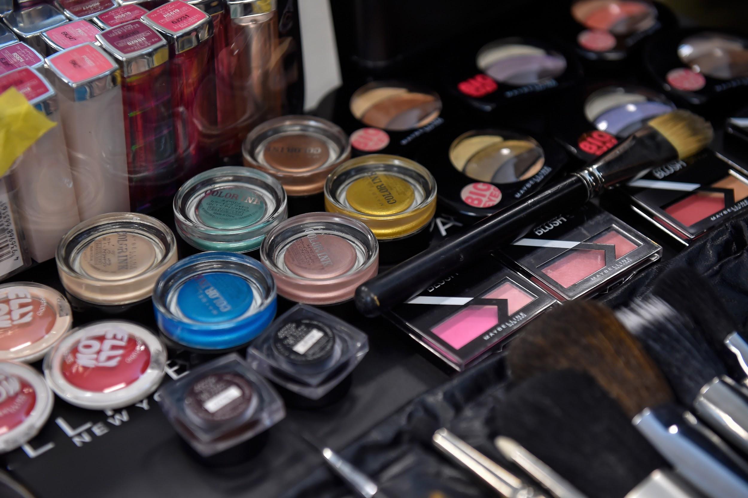 7 Discount Beauty Websites Makeup Lovers Need To Know About